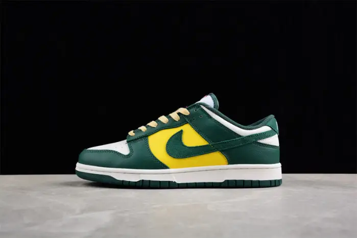 Dunk Low “Noble Green” 