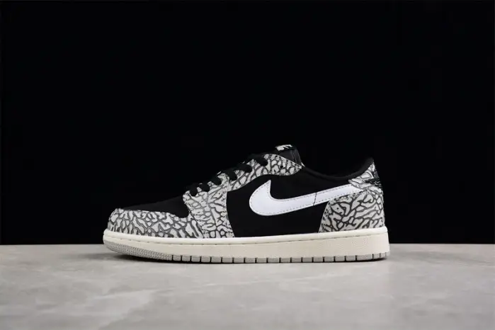 Air Jordan 1 Low 