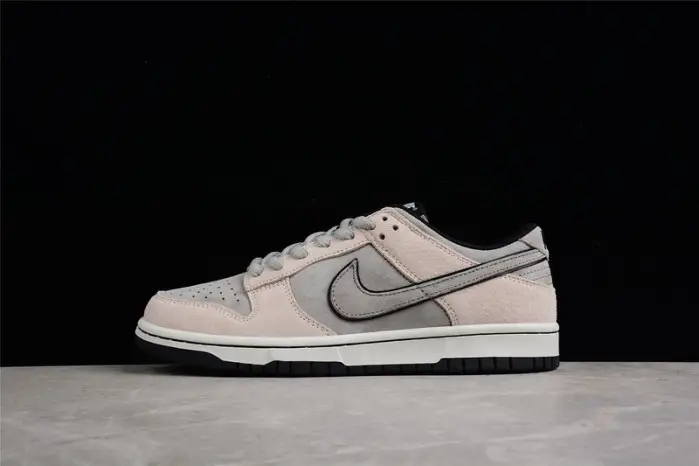 Otomo Katsuhiro x NK SB Dunk Low "Steamboy OST" 
