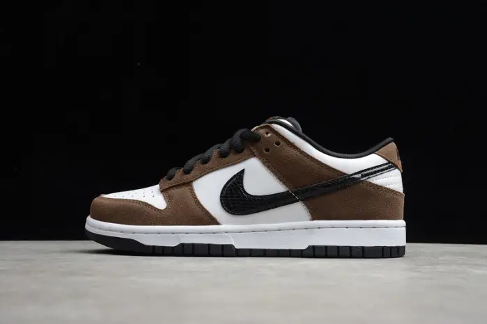 Nike SB Dunk Low White Black Trail End Brown 