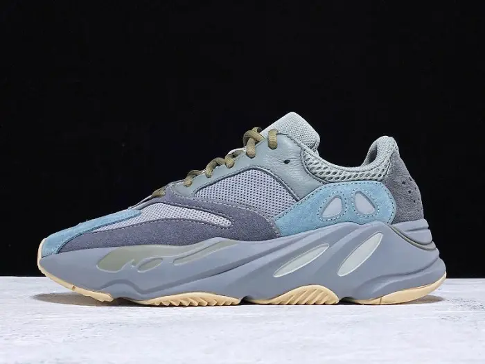 Yeezy Boost 700 Teal Blue 