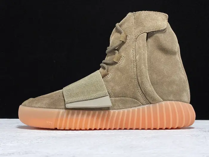 Yeezy Boost 750 Light Brown Gum (Chocolate) 