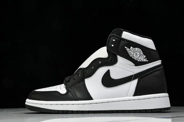 Air Jordan 1 High OG "Stage Haze" 