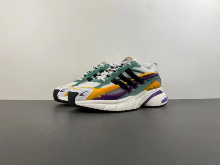 Pharrell x adidas Adistar Jellyfish 