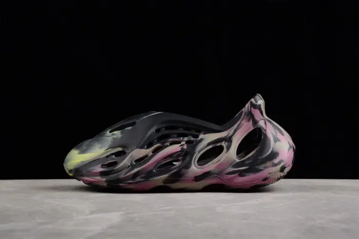 Yeezy Foam Runner “MX CARDON"  lG 
