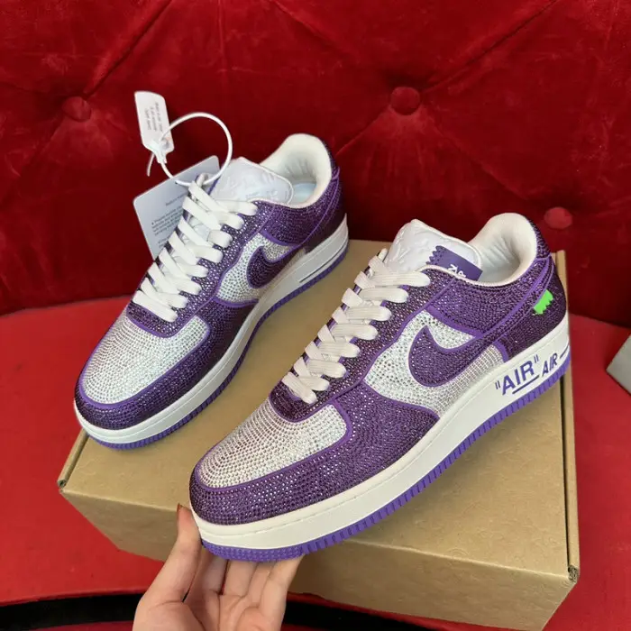LOU VUIT SCI-FI SNEAKERS& NIKE AIR FORCE 1 