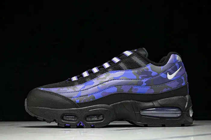 Undefeated x Nike Air Max 95 SP 