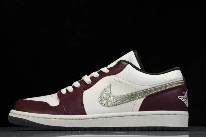 AIR JORDAN 1 LOW OG “YEAR OF THE DRAGON” 