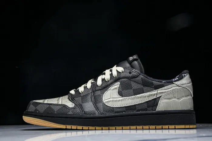 Travis Scott  x Jordan Air Jordan 1 Low 