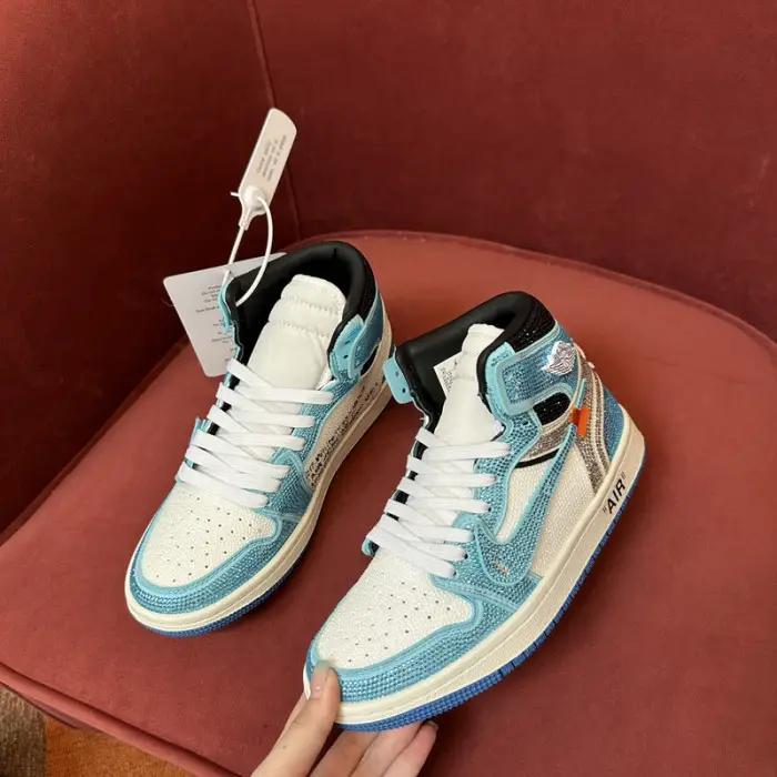 AIR JORDAN DRILL SNEAKERS 