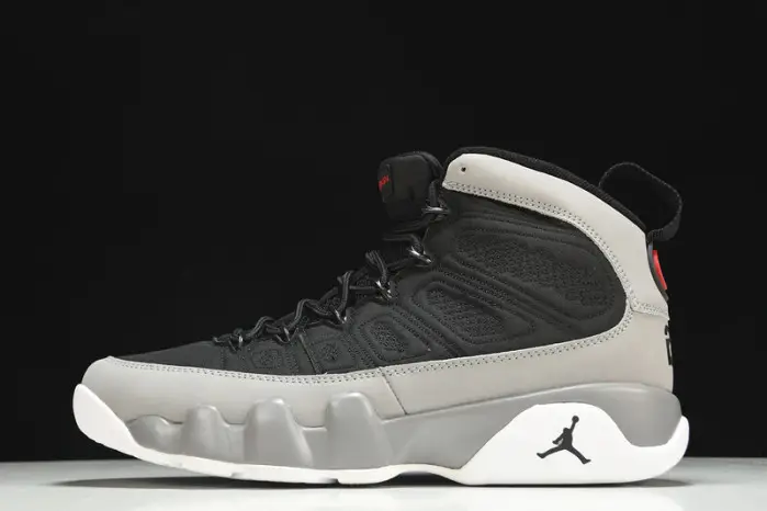 JORDAN 9 RETRO PARTICLE GREY 