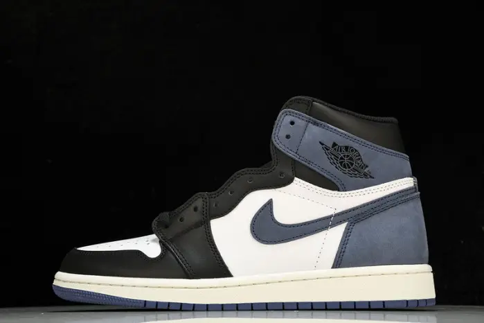 Air Jordan 1 Retro High "Metallic Gold" 