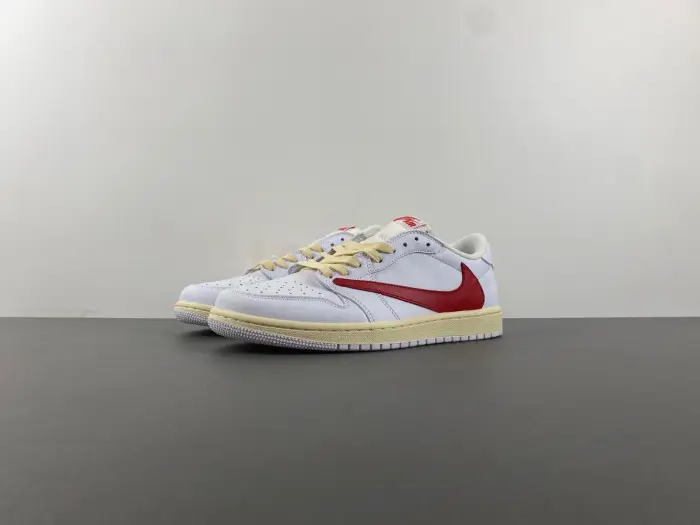 Travis Scott x Air Jordan 1 Low OG 