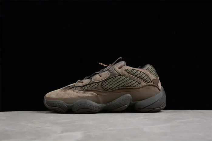Yeezy 500 Clay Brown 