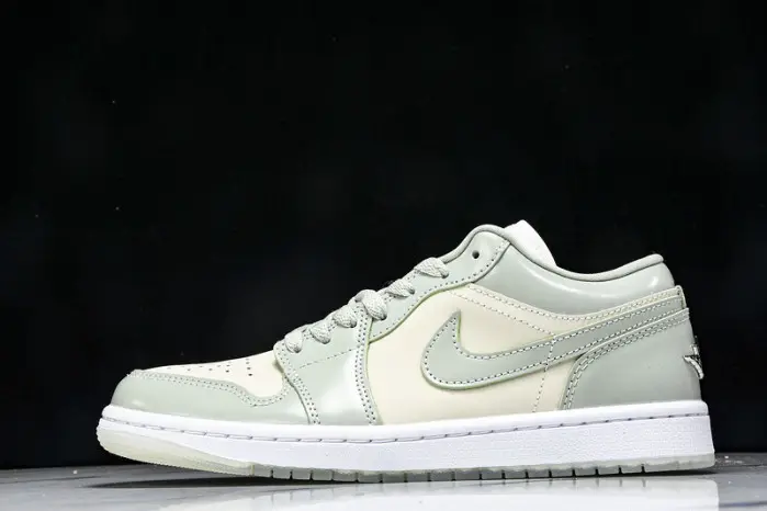 Air Jordan 1 Low OG 