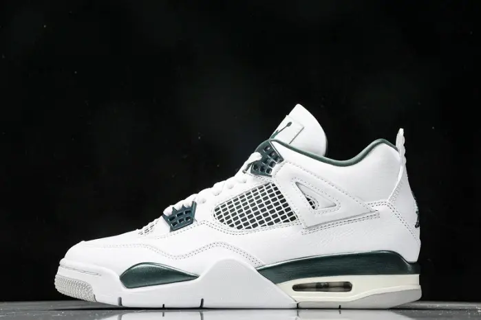 Air Jordan 4 Retro "Oxidized Green" 