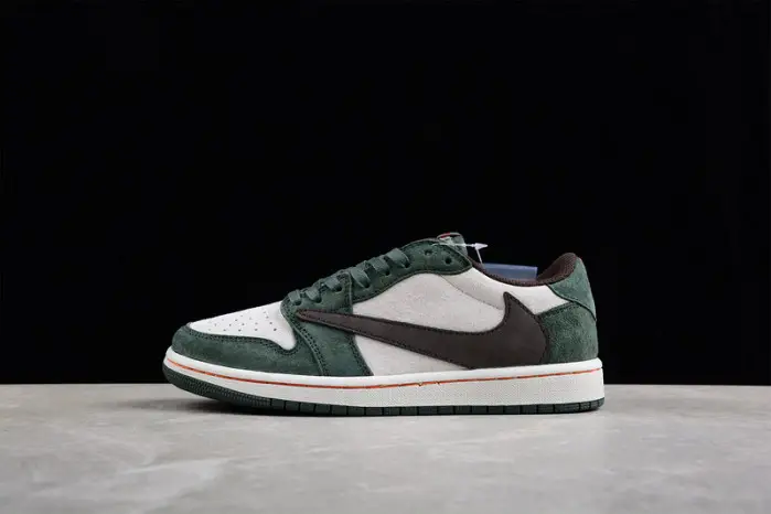 Air Jordan 1 Low 