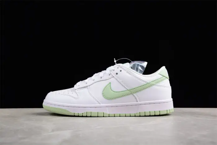 Nike Dunk Low Honeydew 