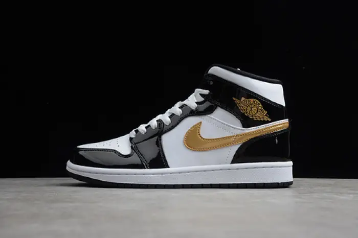 Jordan 1 Mid 