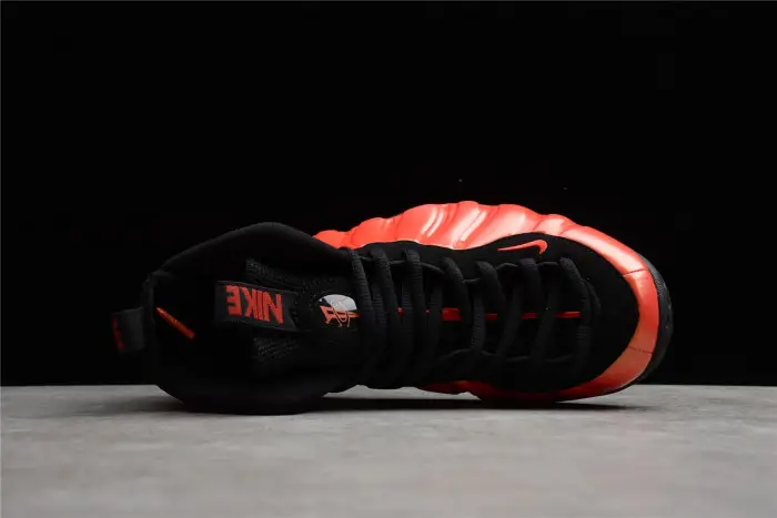 Nike Air Foamposite One Habanero Red 