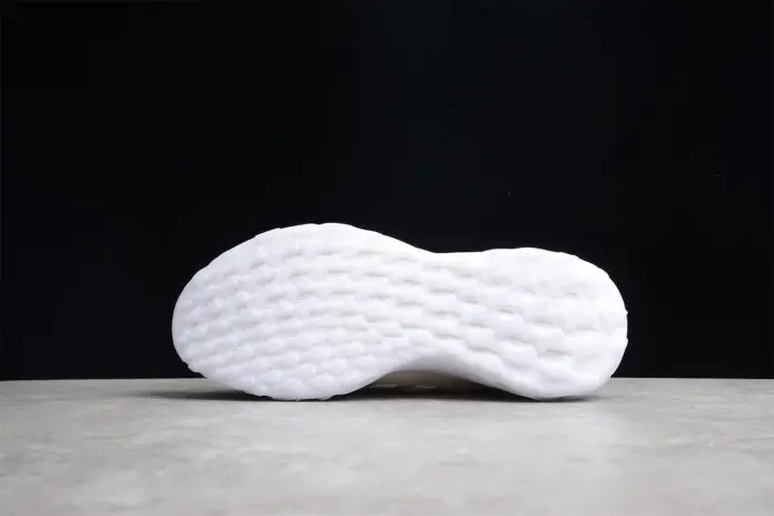 Ultra Traboost Web DNA White 