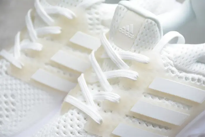 Ultra Traboost Web DNA White 