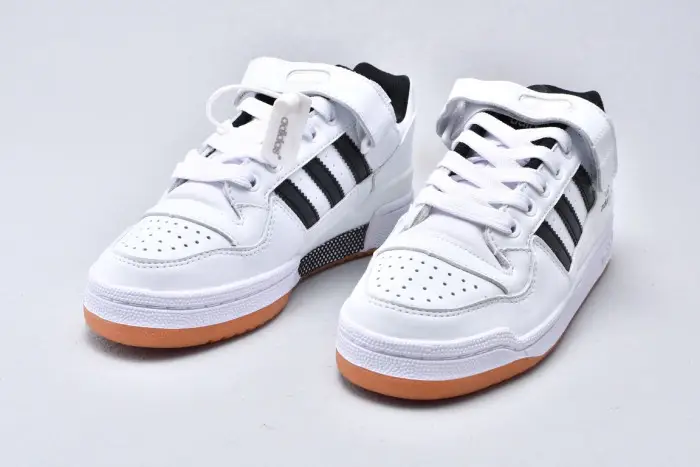 Forum Mid Low 