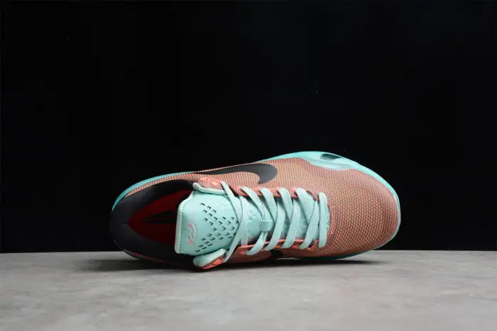 Nike Kobe 10 Easter 