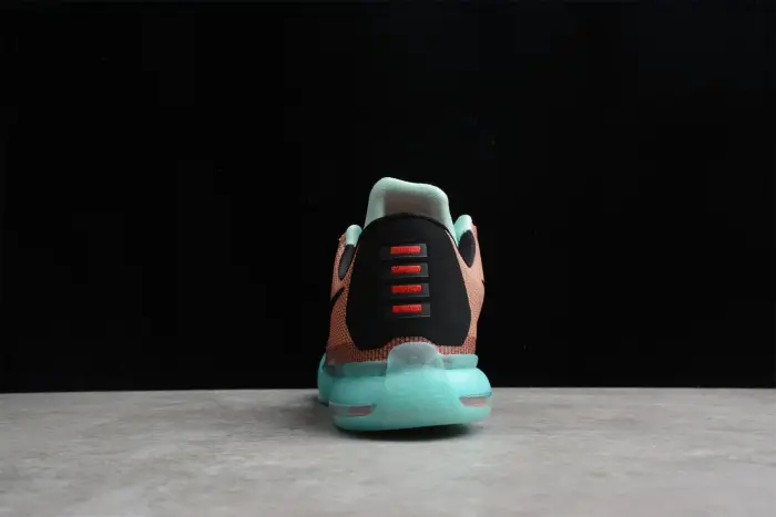 Nike Kobe 10 Easter 