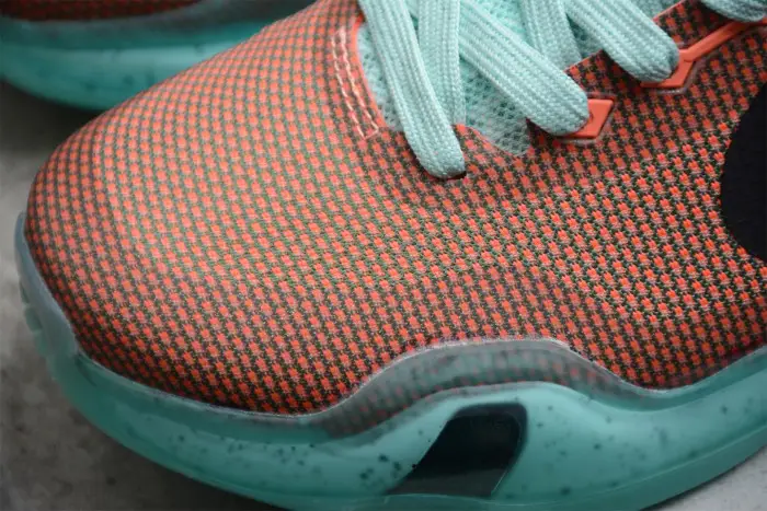 Nike Kobe 10 Easter 