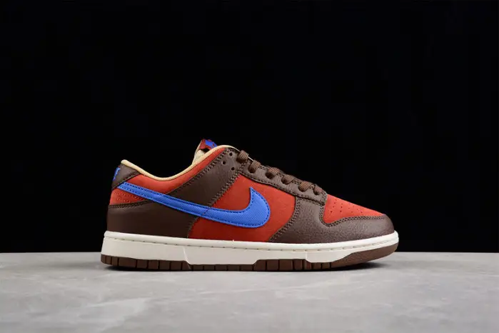 Nike SB Dunk Low 