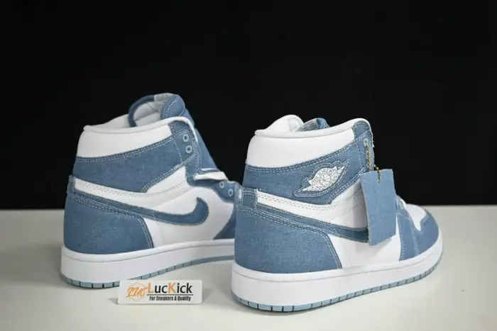 AirJordan 1 Retro WMNS “Denim” 