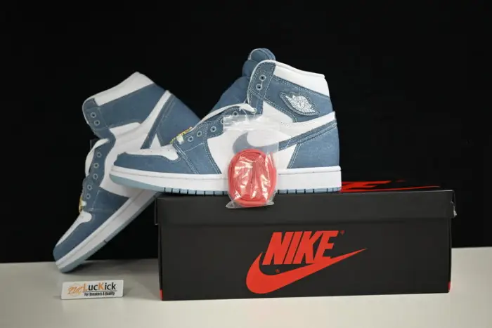 AirJordan 1 Retro WMNS “Denim” 