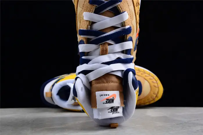 Jean Paul Gaultier x Sacai x Nk VaporWaffle "Sesame" 