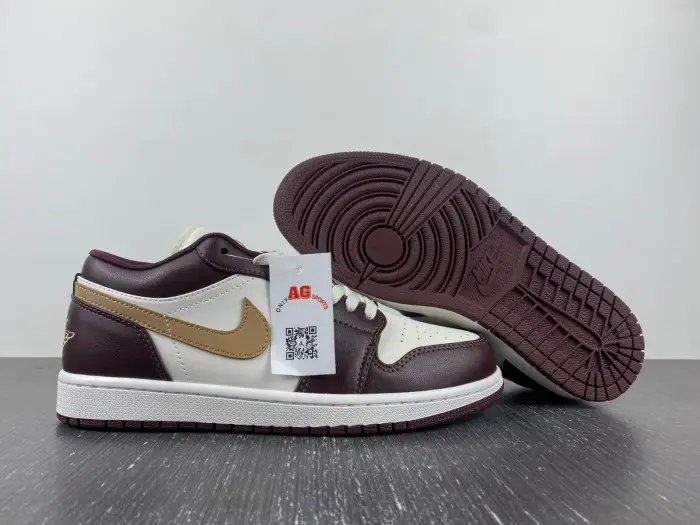 Air Jordan 1 Low 