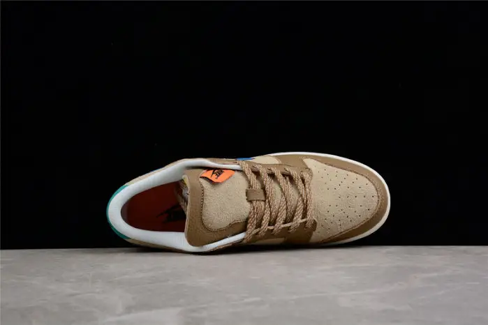 Nike Dunk Low "Dark Driftwood" 