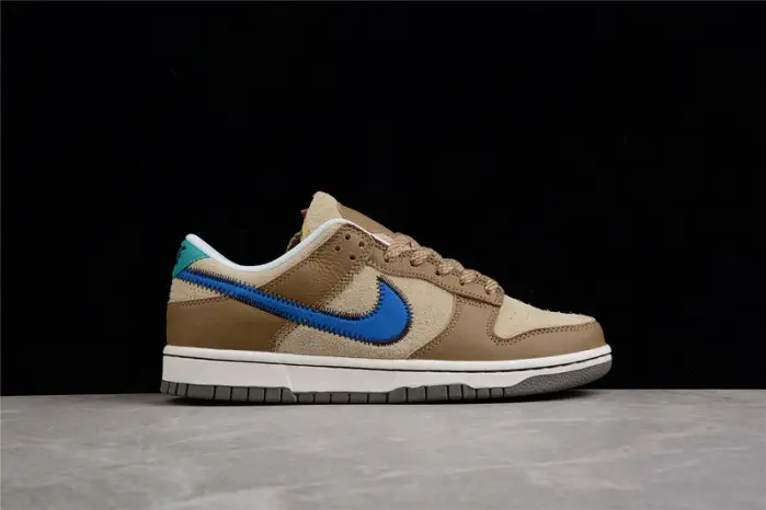 Nike Dunk Low "Dark Driftwood" 