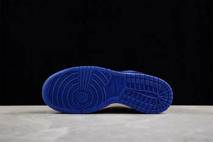 Nike Dunk Low"Blue Suede" 