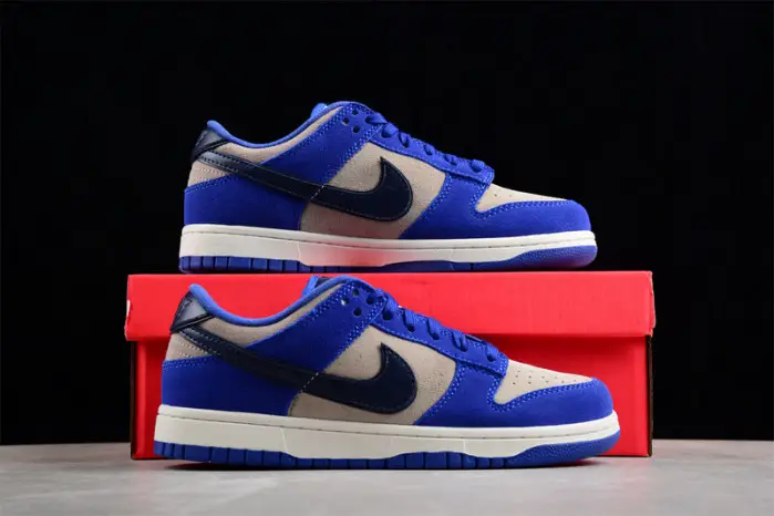 Nike Dunk Low"Blue Suede" 