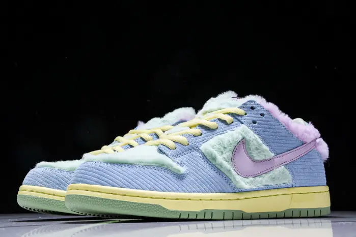 Nike SB Dunk Low “Visty” 