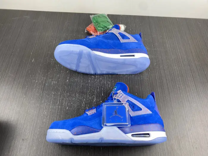 Air Jordan 4 