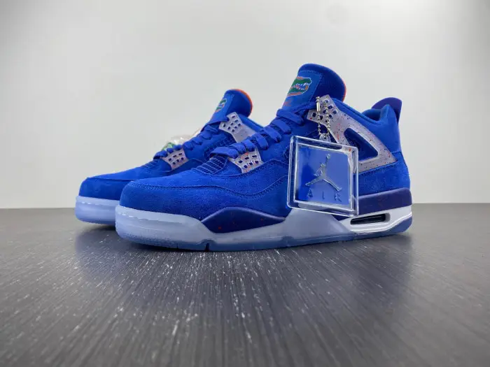 Air Jordan 4 