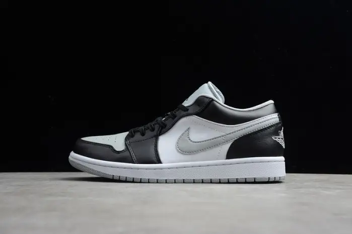 Jordan 1 Low Shadow 