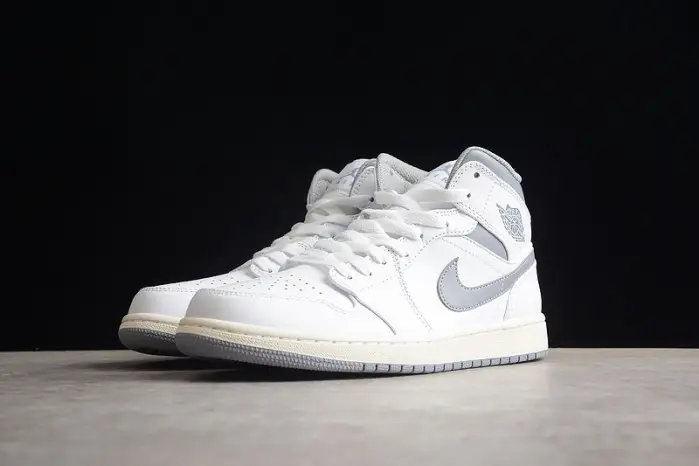 Air Jordan 1 Mid 