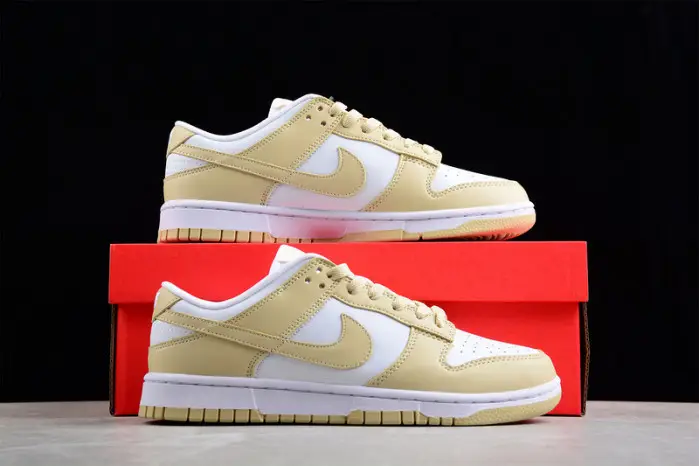 Nike Dunk Low 