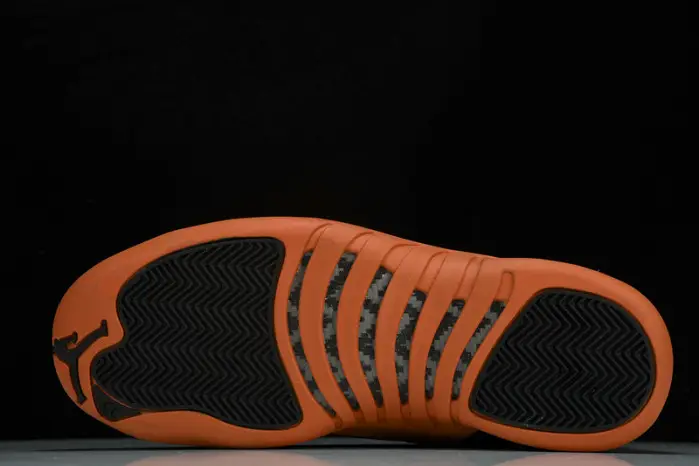 Air Jordan 12 WMNS “Brilliant Orange” 