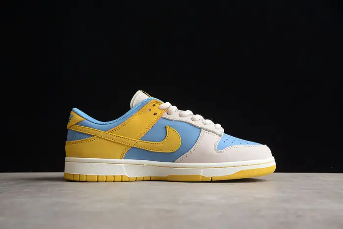 Nike SB Dunk Low 
