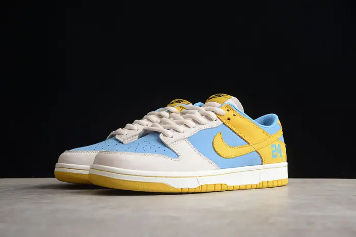 Nike SB Dunk Low 