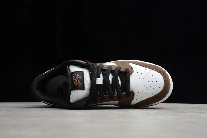 Nike SB Dunk Low White Black Trail End Brown 