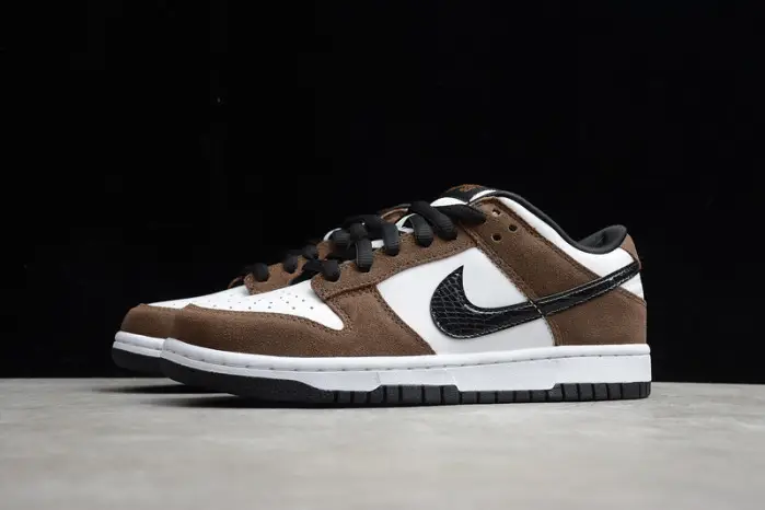Nike SB Dunk Low White Black Trail End Brown 